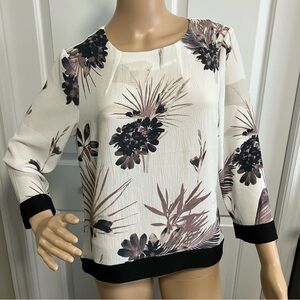 Cleo | Purple & White loose fit floral blouse